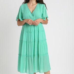 Umgee Women's Smocked Short Sleeve V-Neck Textured Tiered Green Maxi Dress